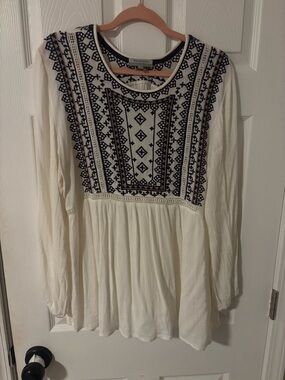 World Market Embroidered White Peasant Tunic with Plum Geometric Yoke